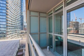 Property grounds - 2BR Apartment in Toronto - Entertainment District (Toronto)