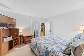 1 chambre, bureau, fer et planche à repasser, Wi-Fi gratuit
