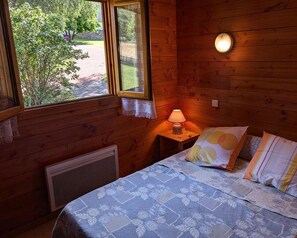 2 Schlafzimmer, Bügeleisen/Bügelbrett, kostenloses WLAN