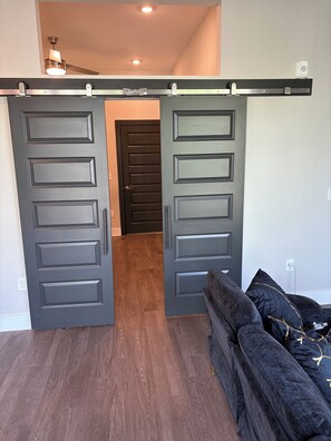 Interior - Cozy Luxury Unit Convenient location (Decatur)