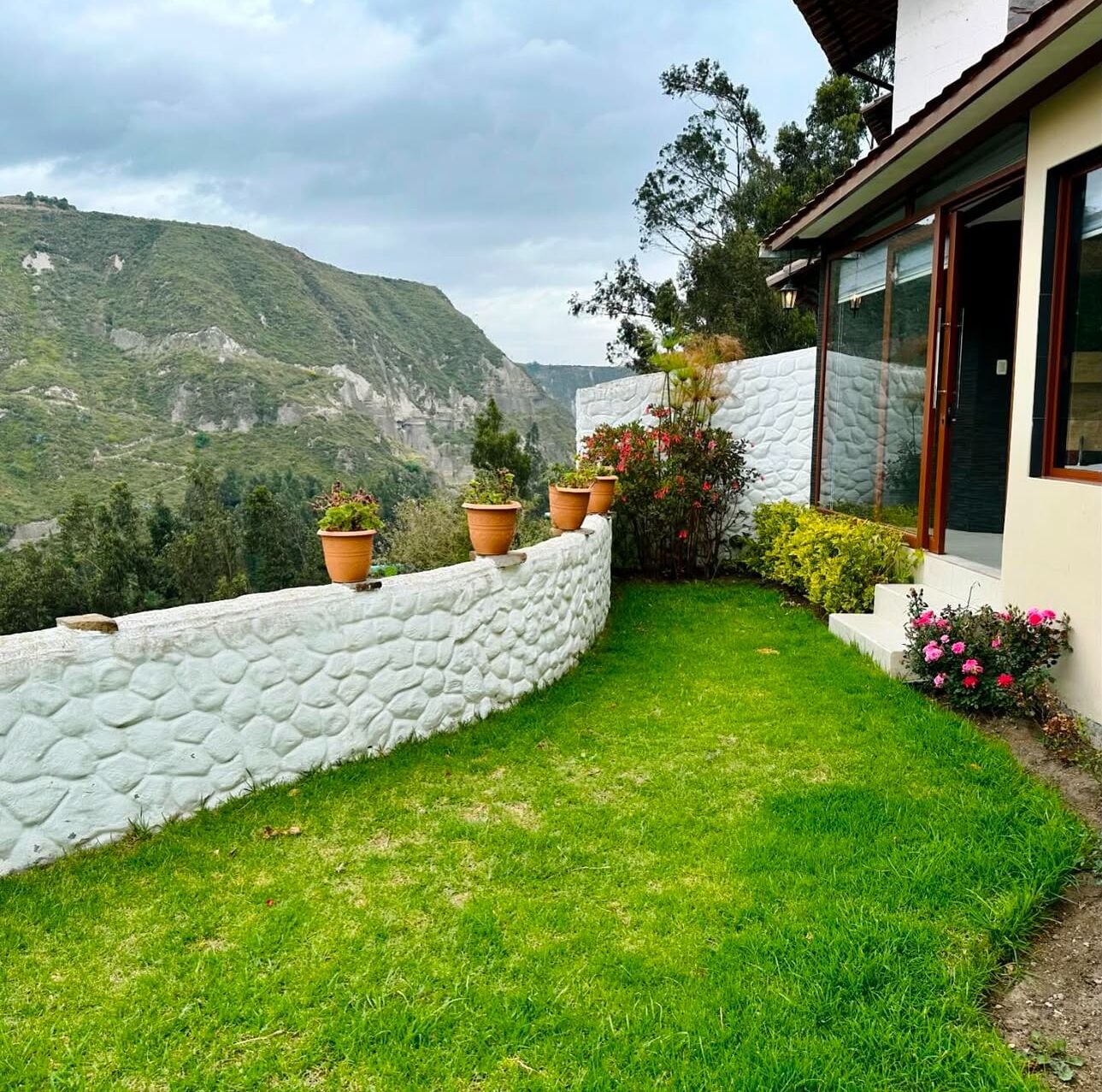 Comfort-Suite, Balkon, Bergblick | Terrasse/Patio