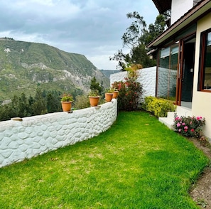 Comfort Suite, Balcony, Mountain View | Terrace/patio