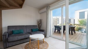 TV - Villa duplex 6 pers near the beach (Sérignan)