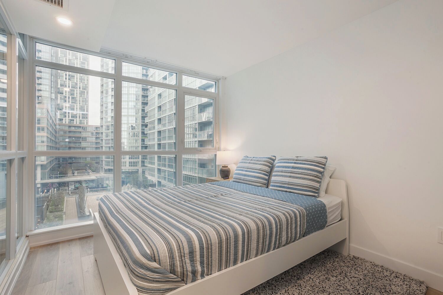 2br Apartment In Toronto - Entertainment District - Toronto