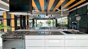 Microwave, oven, stovetop