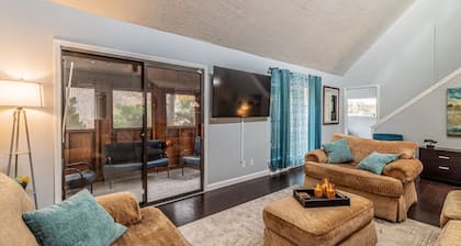 Brookside Bliss Centrally Located!