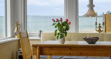 Nice home in øster assels