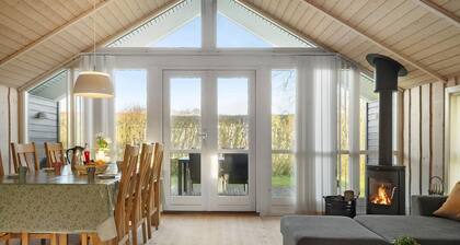 Gorgeous home in Vinderup with sauna