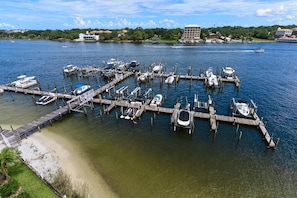 Marina - Palm Court Yacht Club 604 Sound View & Beach Access (Fort Walton Beach)