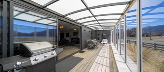 Lakeside Luxury – Spacious 4BR Retreat Across from the Lake with Stunning Views