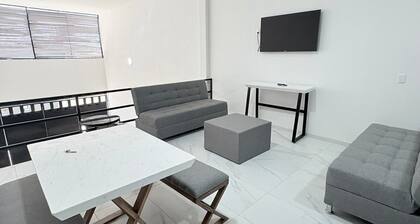 Periférico Bodega con Departamento C