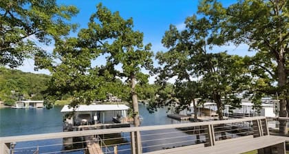 Perfect Family House in Osage Beach with Expansive Deck, Private Dock, & Boat Slip