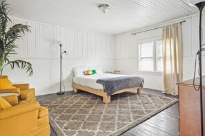 4 chambres, fer et planche à repasser, Wi-Fi, draps fournis