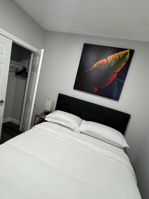 1 Schlafzimmer, Schreibtisch, Bügeleisen/Bügelbrett, kostenloses WLAN