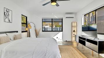 1 slaapkamer, een strijkplank/strijkijzer, wifi, beddengoed