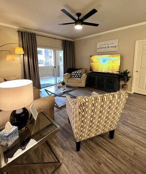 Smart TV, fireplace, table tennis, books