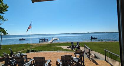 Shawano Lake House on The Point