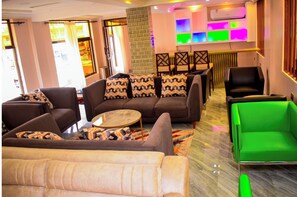 Deluxe-Doppelzimmer | Wohnbereich