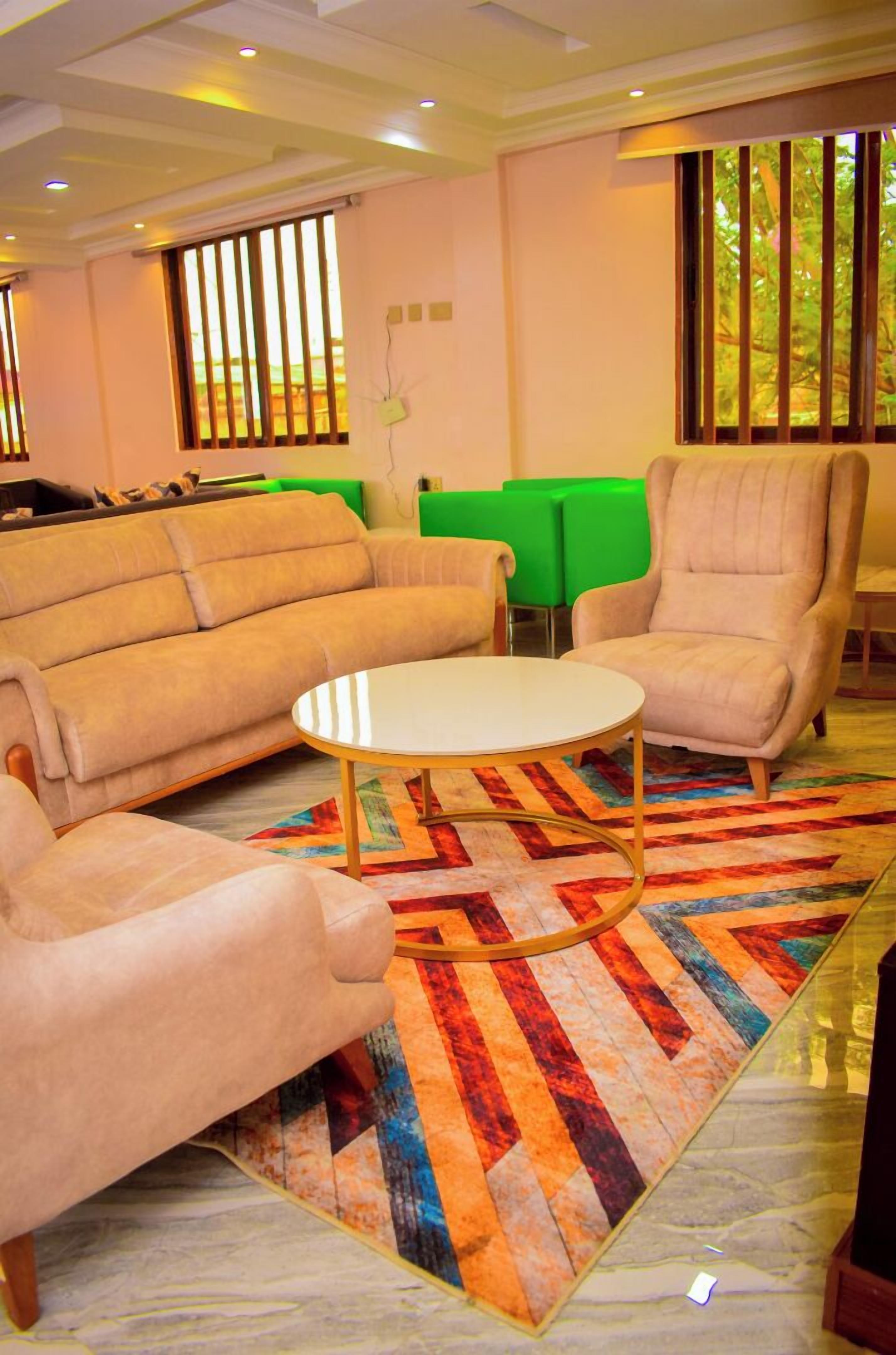 Habitación doble Deluxe | Área de sala de estar