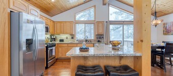 Oslo Haus by Avantstay Cabin Retreat Near Northstar + Downtown Truckee