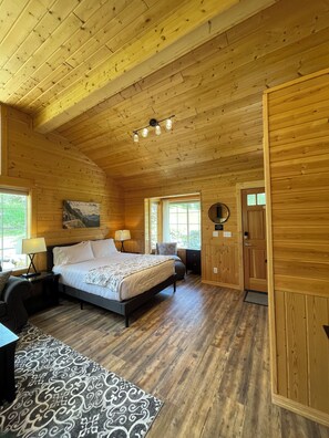 In-room safe, iron/ironing board, free WiFi, bed sheets