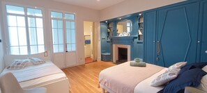 4 bedrooms, free WiFi, bed sheets