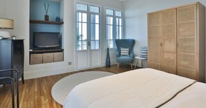 4 bedrooms, free WiFi, bed sheets