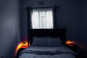 2 bedrooms, iron/ironing board, WiFi, bed sheets - Charming 2-bedroom bungalow in marvelous Arusha with WiFi (Arusha)