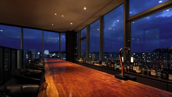 Bar (on property) - Hotel Oriental Express KOJ Tenmonkan (Kagoshima)