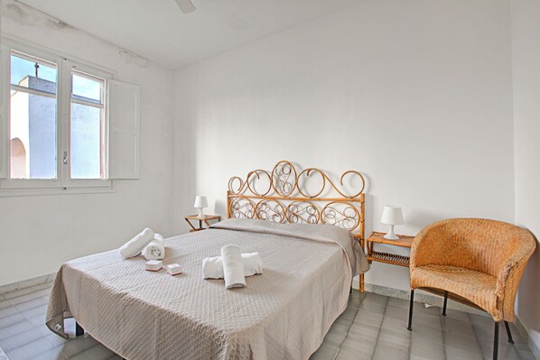 3 chambres, draps fournis