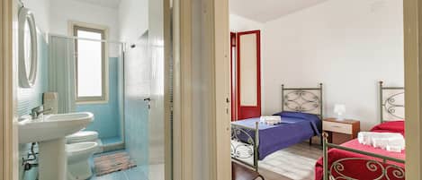3 chambres, draps fournis