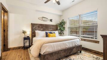 2 habitaciones, escritorio, tabla de planchar con plancha y wifi gratis