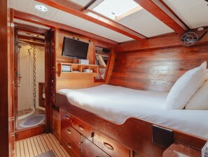 4 chambres, fer et planche à repasser, Wi-Fi gratuit, draps fournis