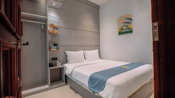 Superior Double Room | Desk, laptop workspace, free WiFi