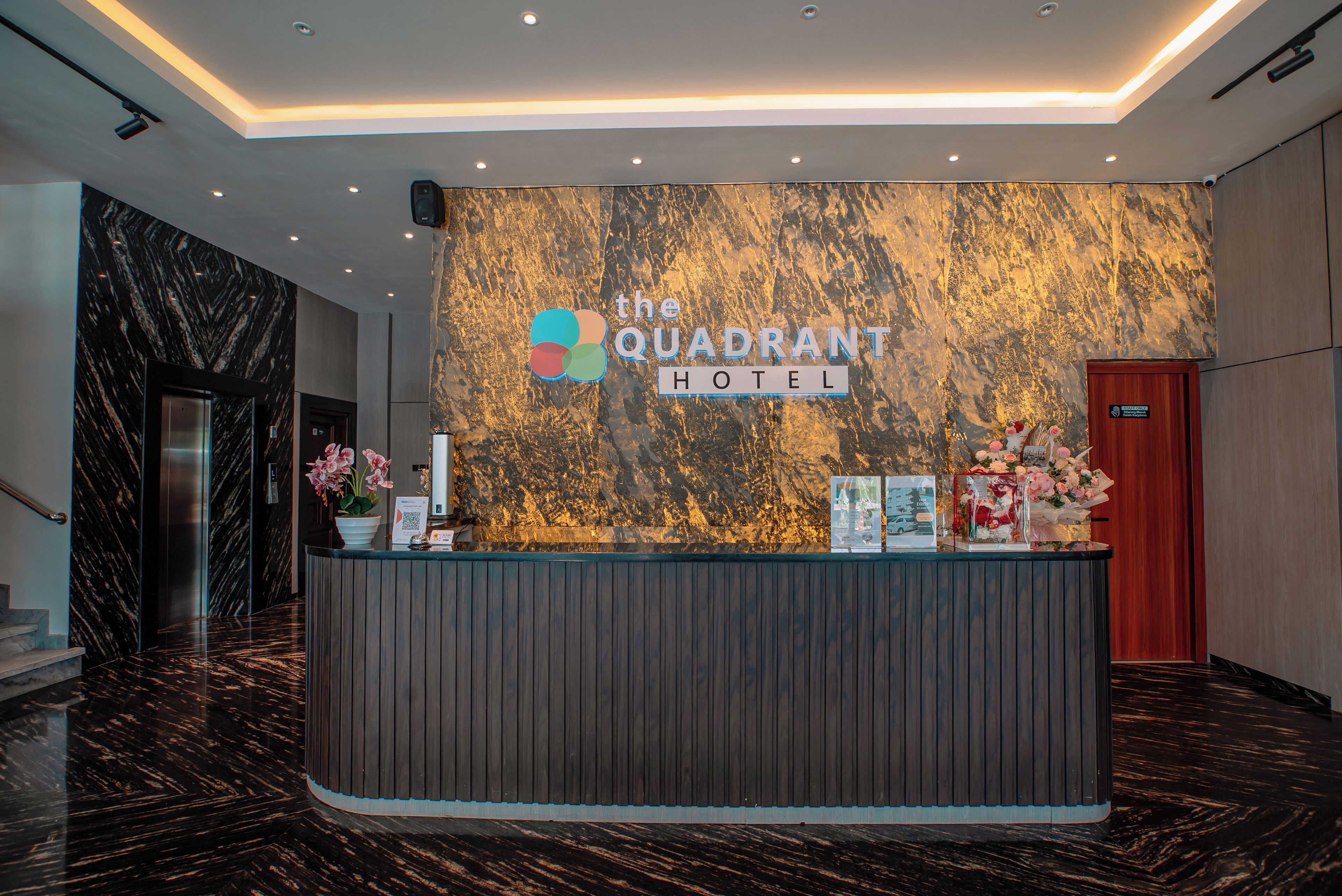 Photo - The Quadrant Hotel KNO