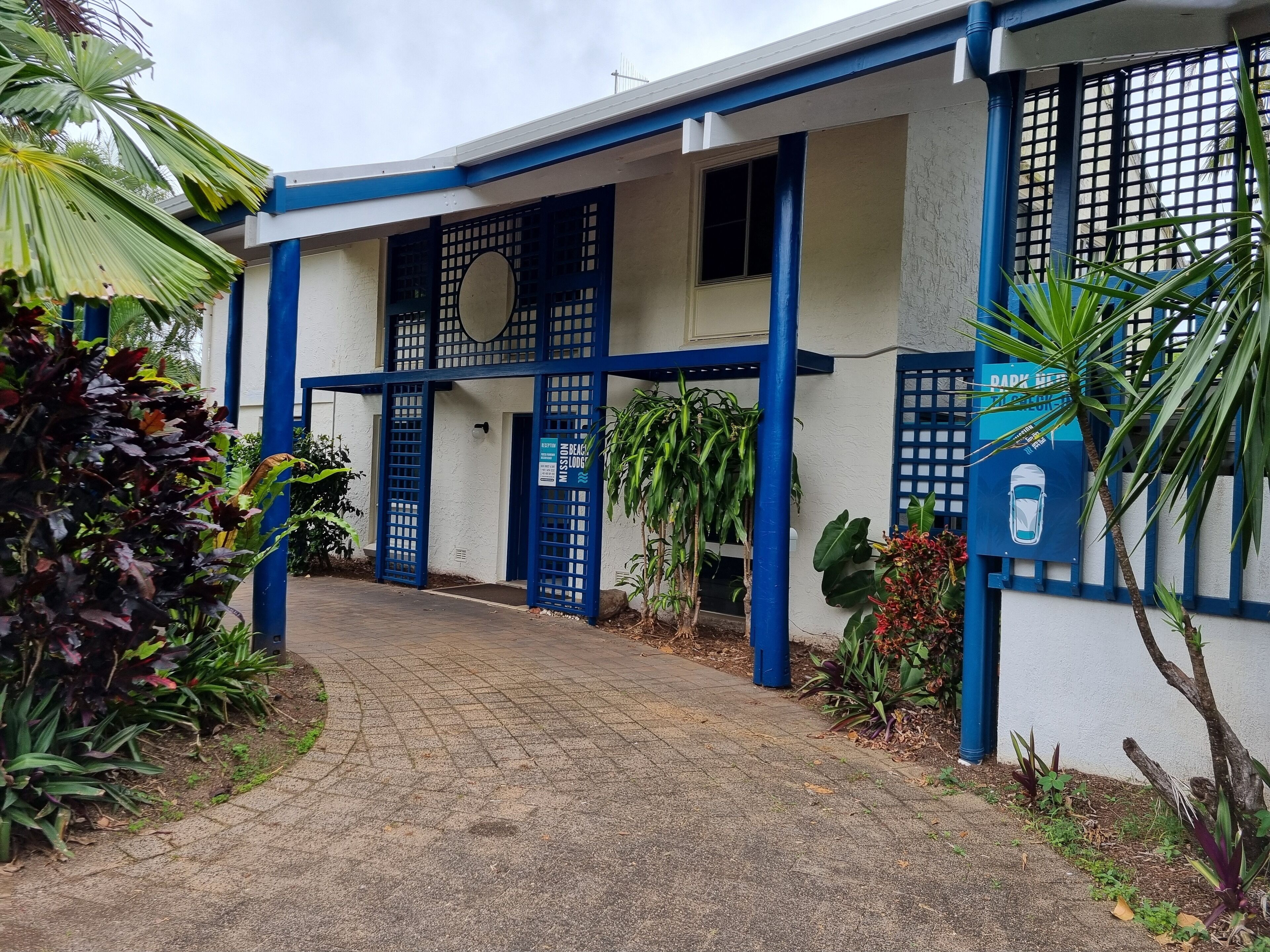 Fachada de la propiedad