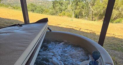 Awesome Three-bedroom Retreat on 1.25 acres in Coarsegold with Trails and Views