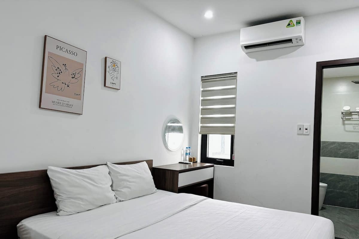 Basic Double Room | Free WiFi