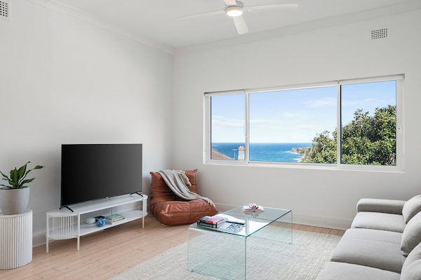 SIX. The Fletcher Bondi | Living area