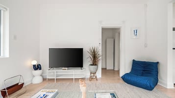 55-tommers LED-tv med digitale kanaler