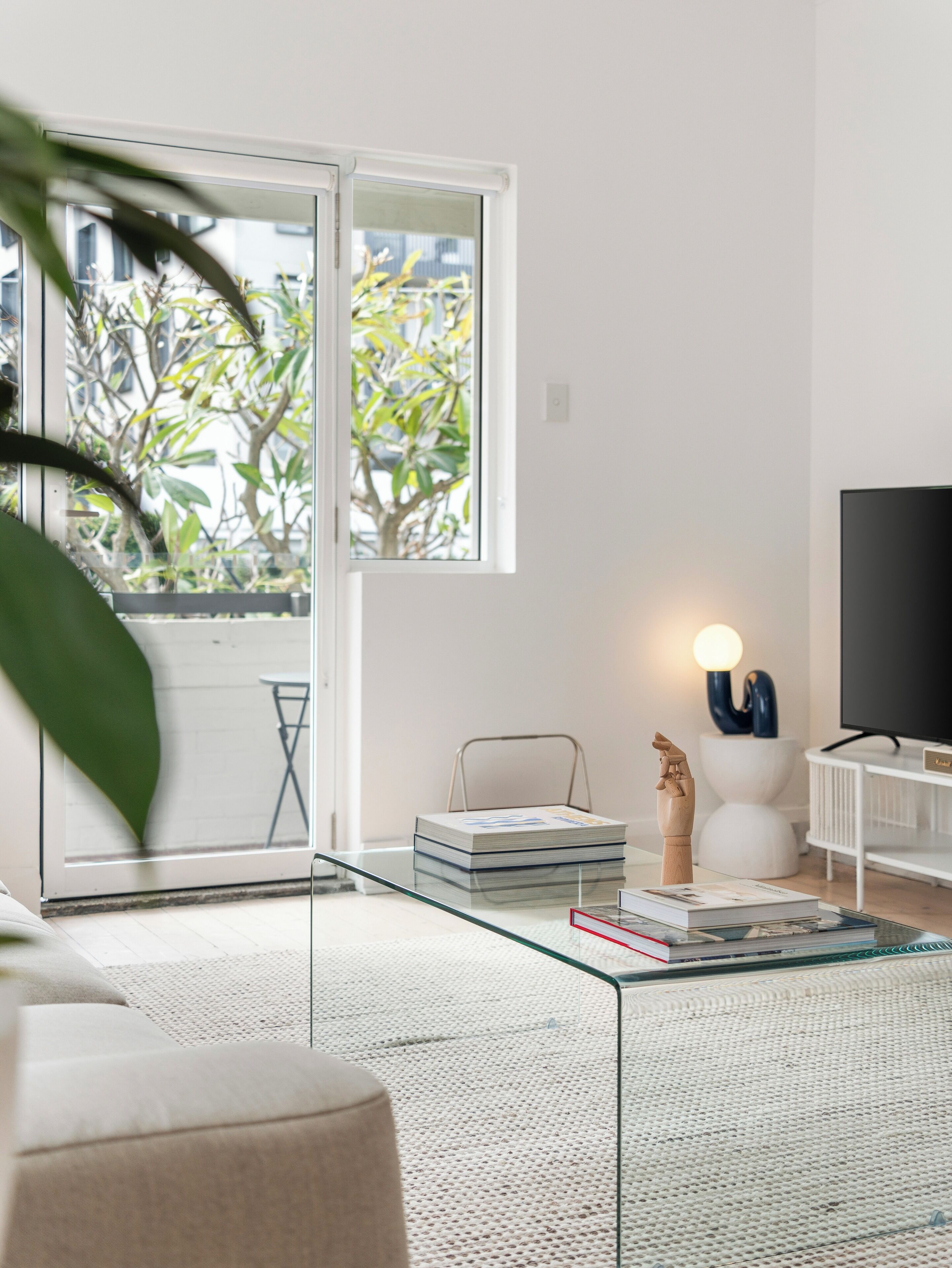 55-吋LED 液晶電視，提供數位頻道