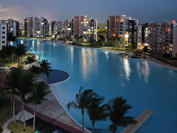 Pool - Dream Lagoons Lookout – Up to 6 Guests, Pool & Near Cancun Beach (Cancún)