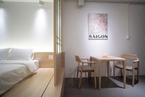 1 bedroom, in-room safe, iron/ironing board, free WiFi