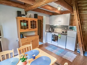 Fridge, microwave, dishwasher, toaster