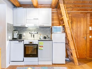 Fridge, microwave, dishwasher, toaster