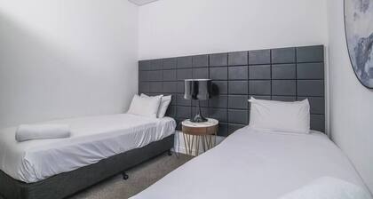 Chatswood Modern hotel 2BR APT