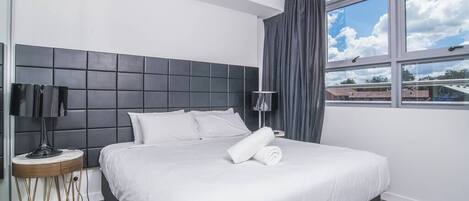 2 dormitorios, tabla de planchar con plancha, wifi