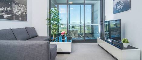 تلفزيون، مكتب