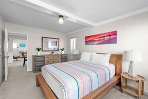 2 chambres, fer et planche à repasser, Wi-Fi, draps fournis