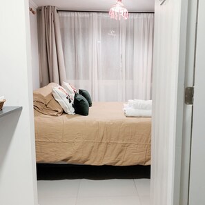 1 bedroom, WiFi, bed sheets